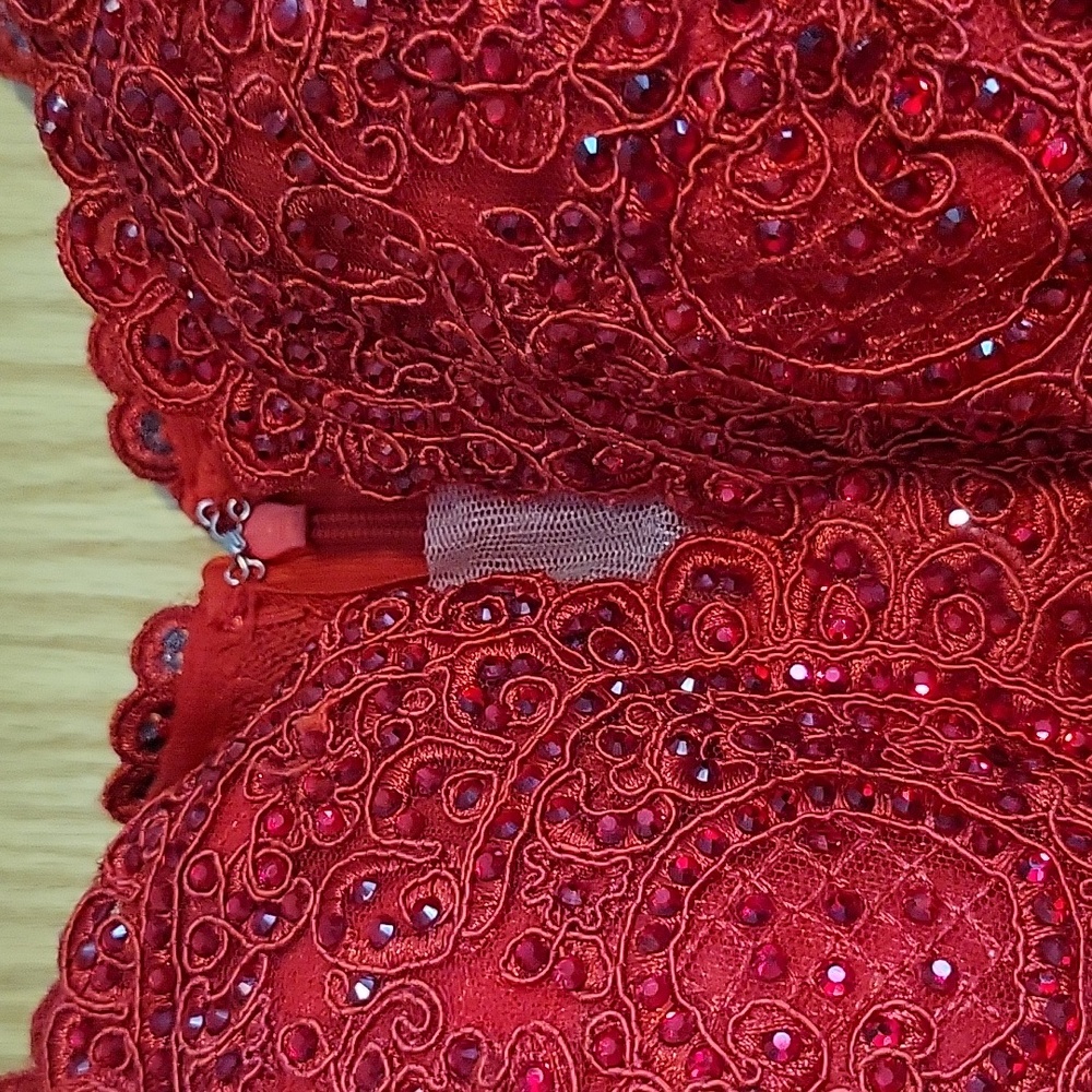 Prom dress - Picture 2 of 3